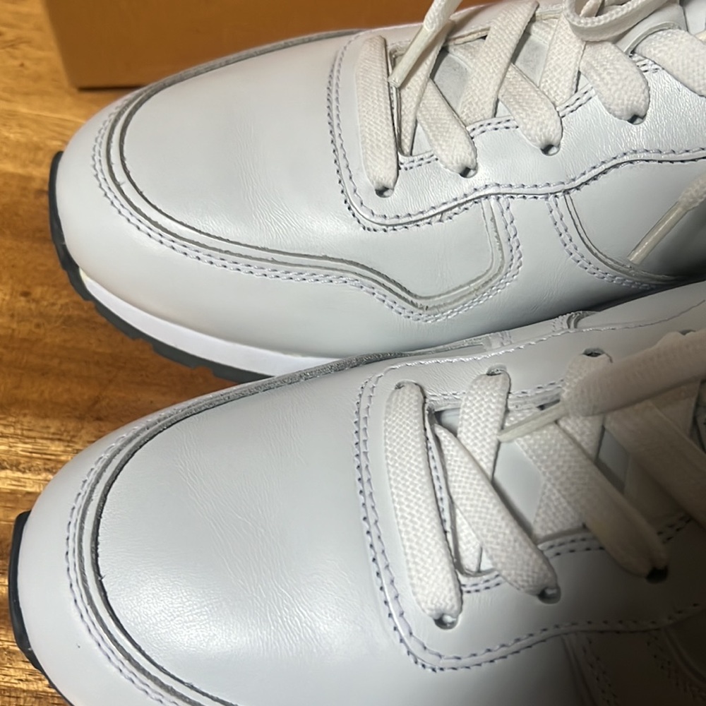 Tods - Picture 4 of 10